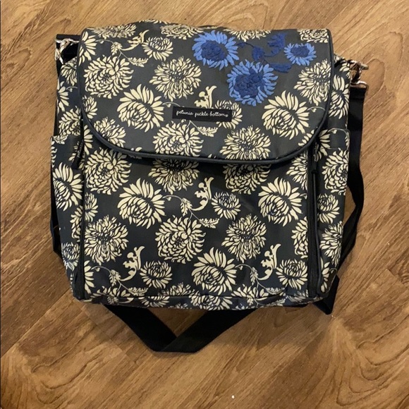 Petunia Pickle Bottom Diaper Bag - Picture 1 of 4